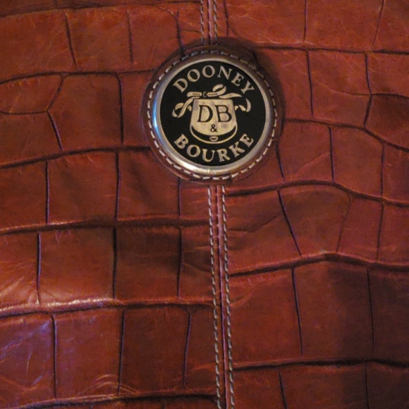 Dooney & Bourke Croco backpack purse - Picture 2 of 7